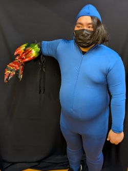 仮面ライダーオーズよりCG合成撮影中のアンク役永徳さん